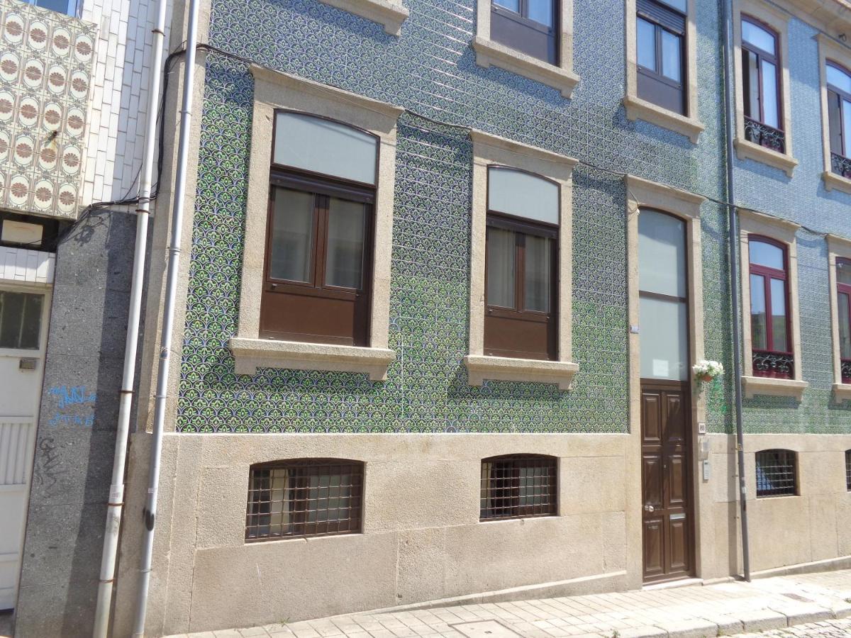 Portuense Local Gasthuis Porto